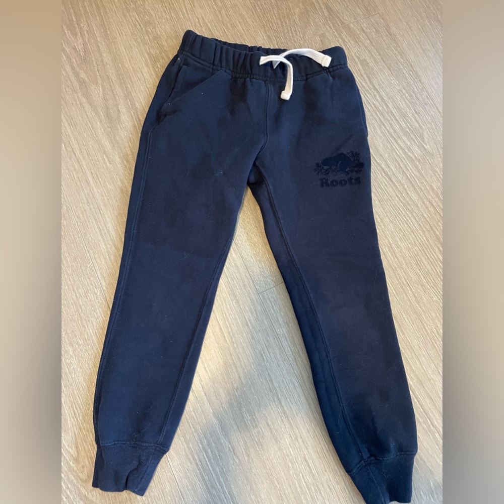 Girls roots trackpants